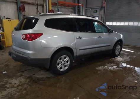 2010 Chevrolet Traverse Ls из США, поврежденный, VIN 1GNLREED5AS110342